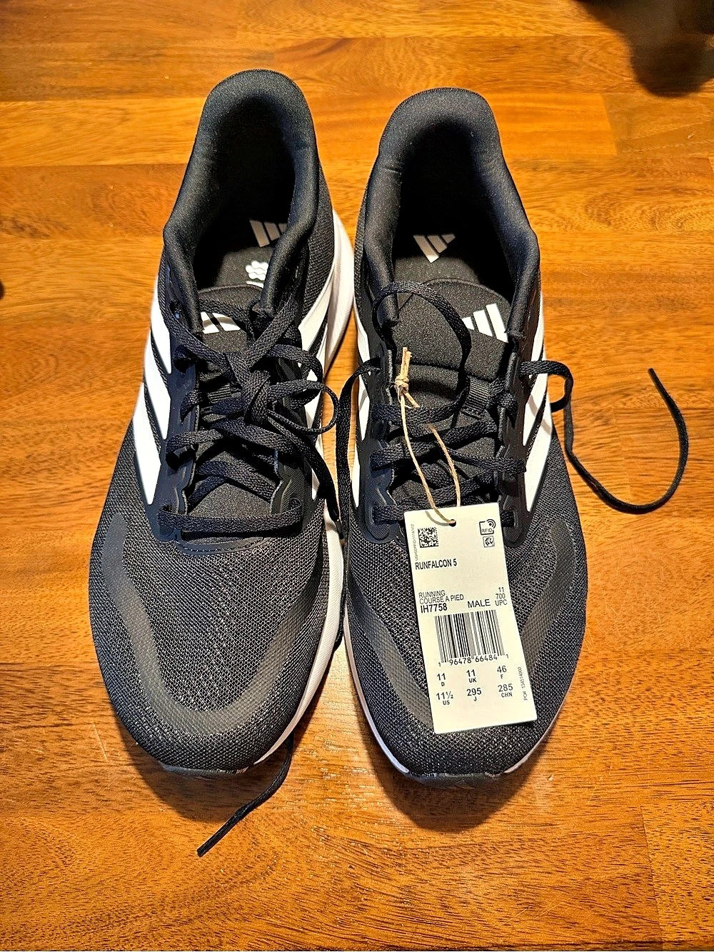 NWT adidas Runfalcon 5 Running Shoes Black & White US 11 1/5